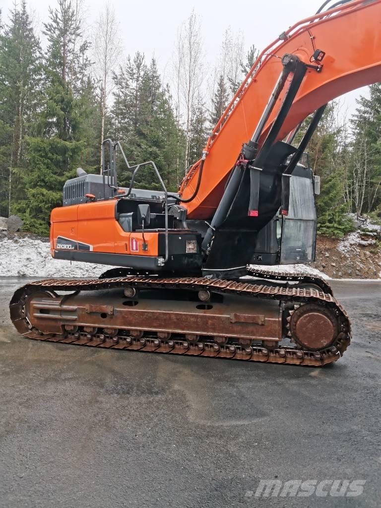 Doosan DX 300 LC-5 Pásové rýpadlá