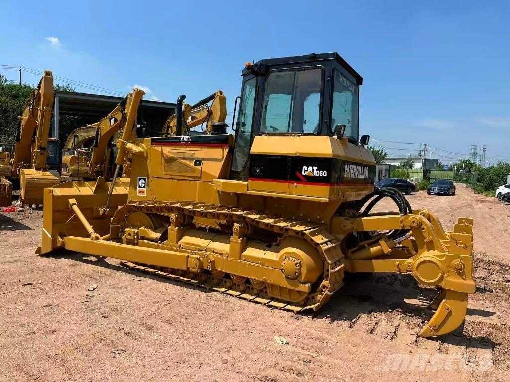 CAT D6G Pásové dozéry