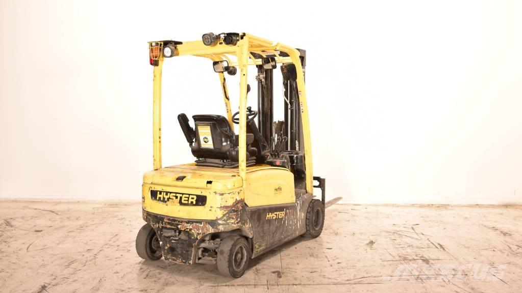 Hyster J 2.0 XN LWB Akumulátorové vozíky