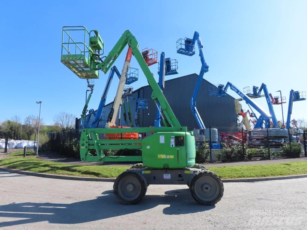 Genie Z 45/25 Kĺbové plošiny