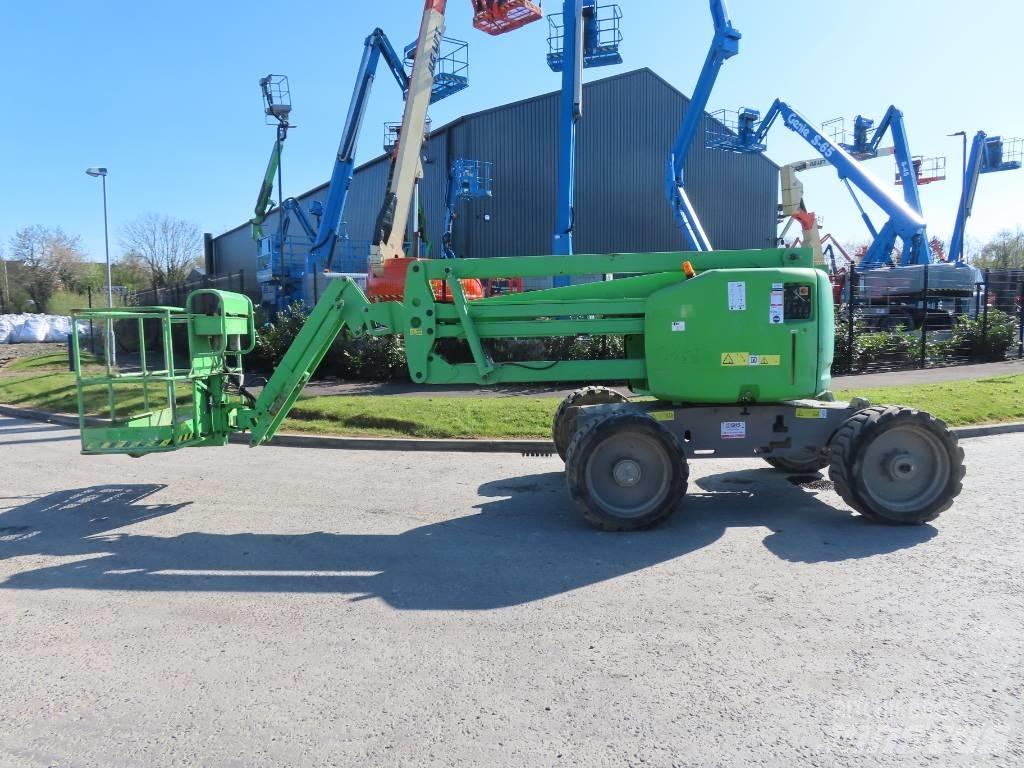 Genie Z 45/25 Kĺbové plošiny