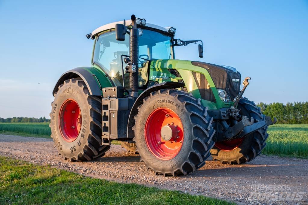 Fendt 828 Profi Plus Traktory