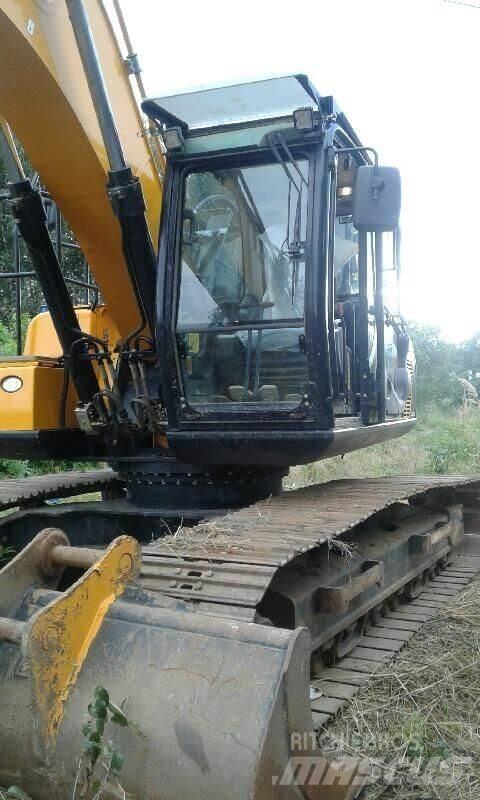 JCB JS220LC Pásové rýpadlá
