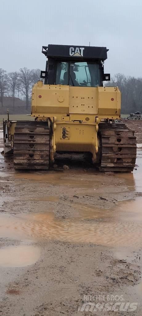 CAT D7E Pásové dozéry