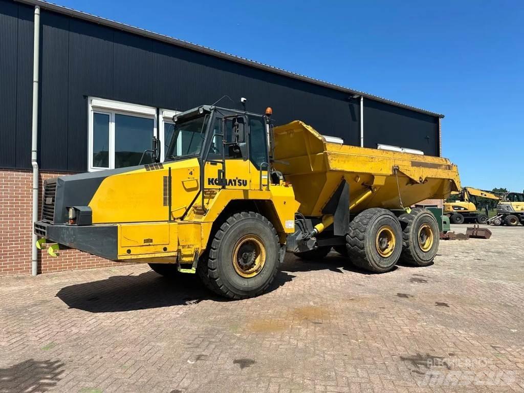 Komatsu HM300-2 Kĺbové nákladné autá