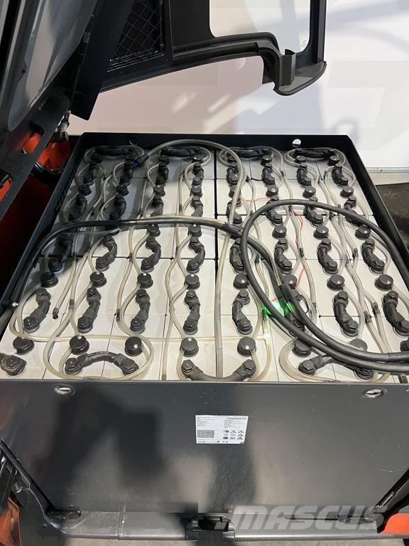 Linde E50HL-01 Akumulátorové vozíky