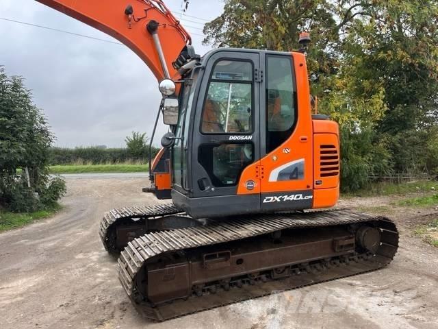Doosan DX 140 LCR-5 Pásové rýpadlá