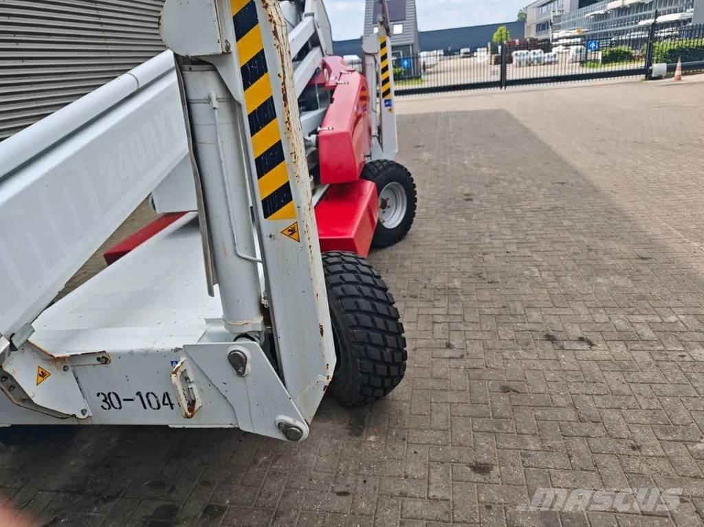 Dino 240 RXT Teleskopické plošiny