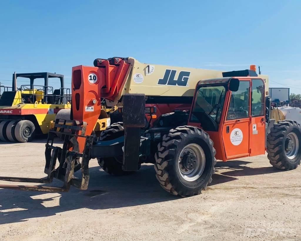 JLG G1055A Teleskopické manipulátory