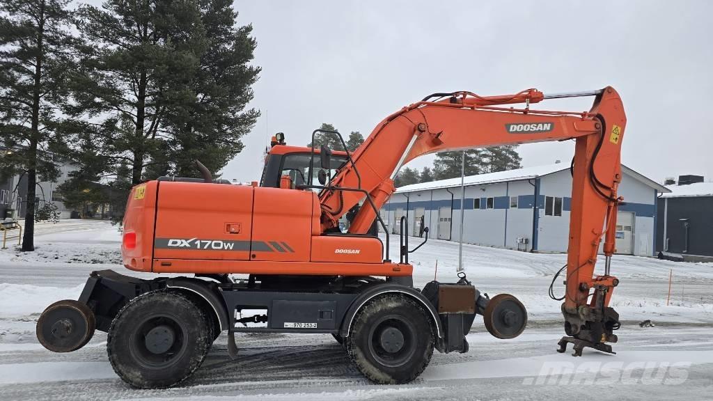 Doosan DX 170 W Kolesové rýpadlá