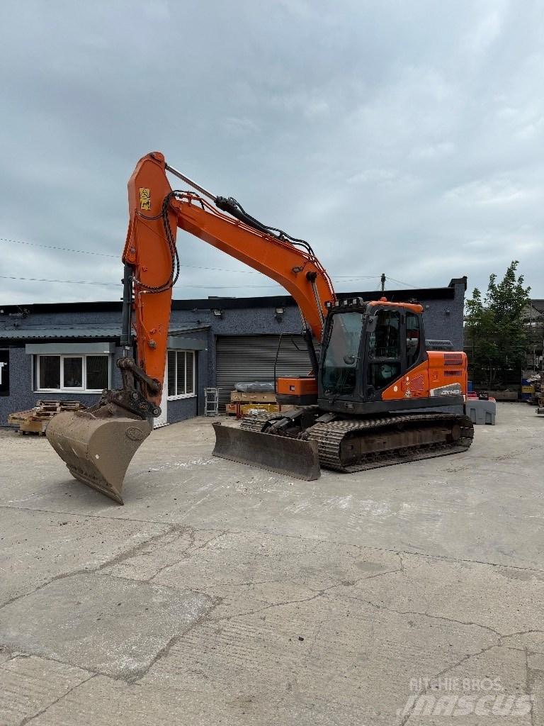 Doosan DX 140 LC Pásové rýpadlá
