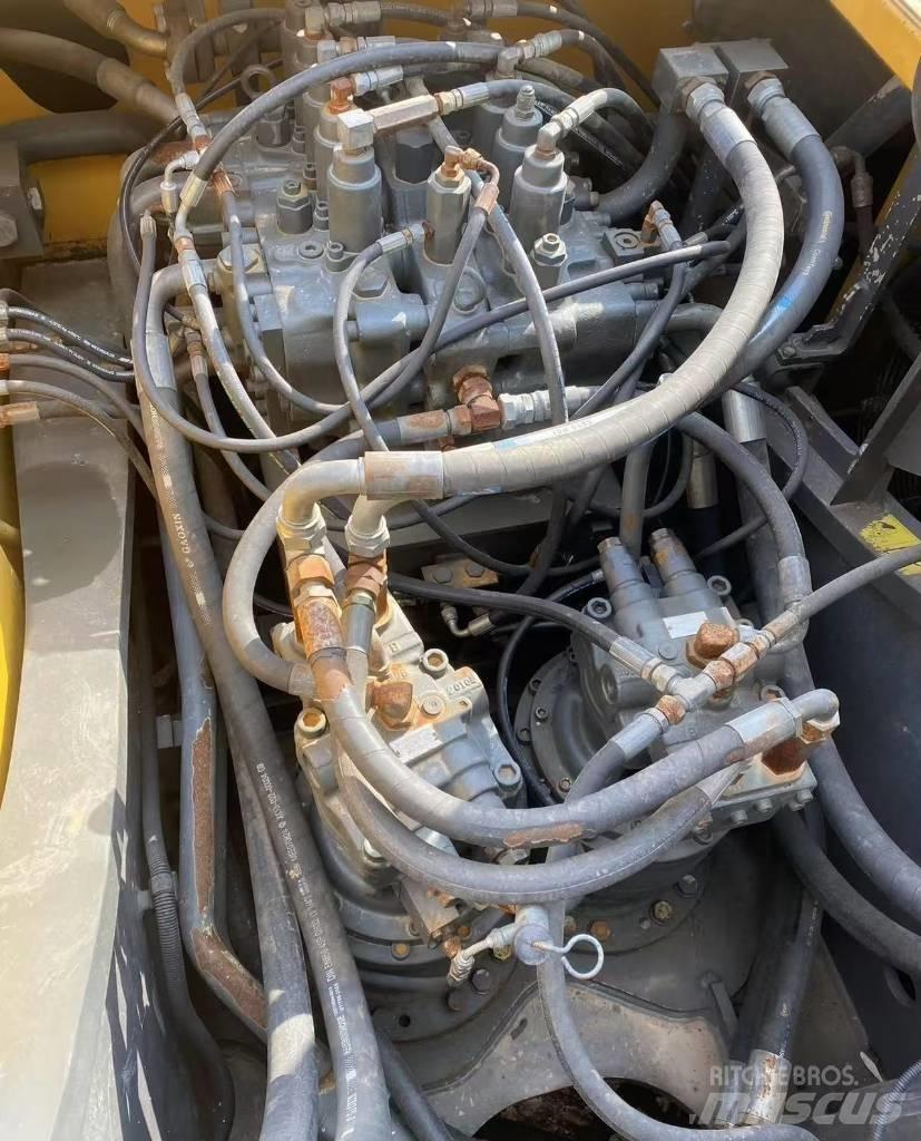 Volvo EC 460 Pásové rýpadlá