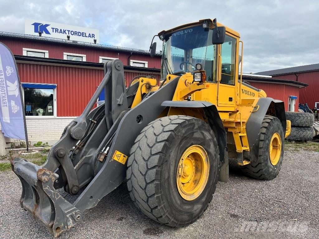 Volvo L 120 E Kolesové nakladače