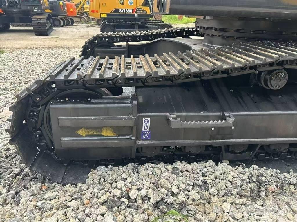 Volvo EC300 Pásové rýpadlá