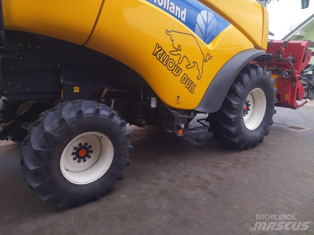 New Holland CX 8040 Kombinované zberacie stroje