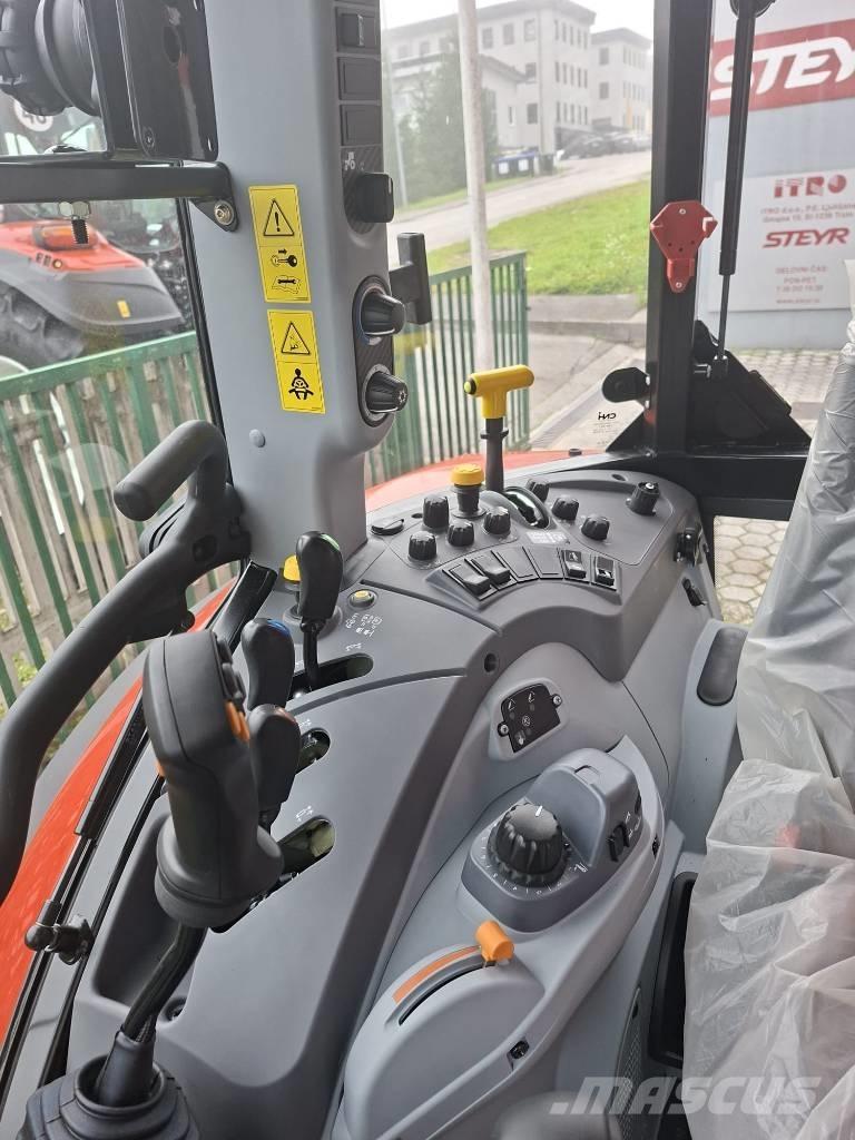 Steyr 4110 Kompakt Traktory