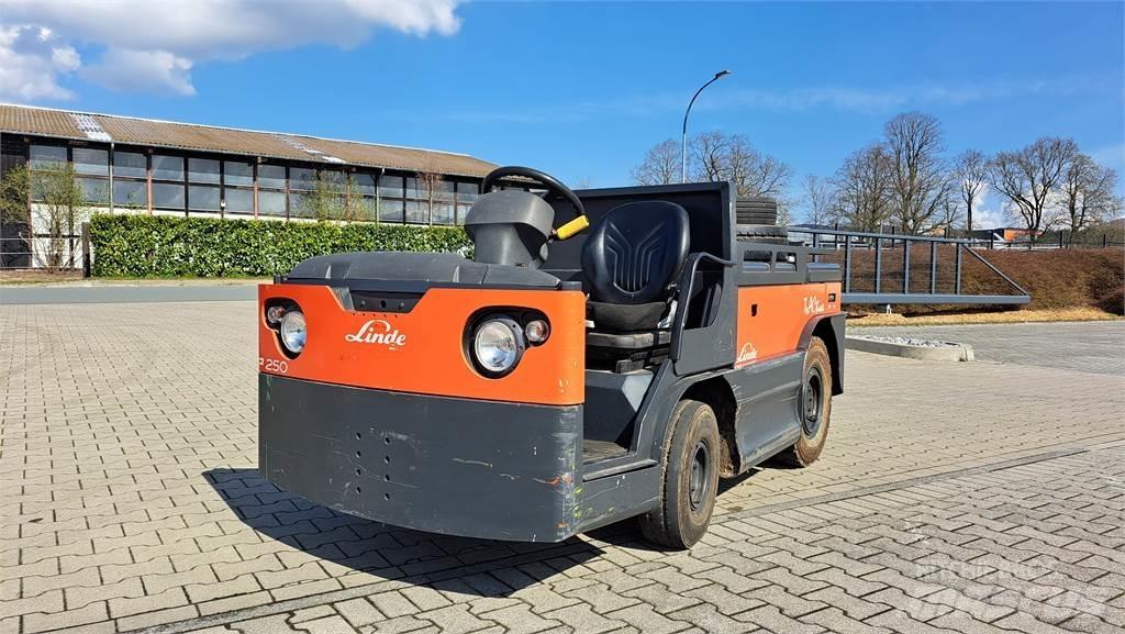 Linde P250 Vlečné vozíky