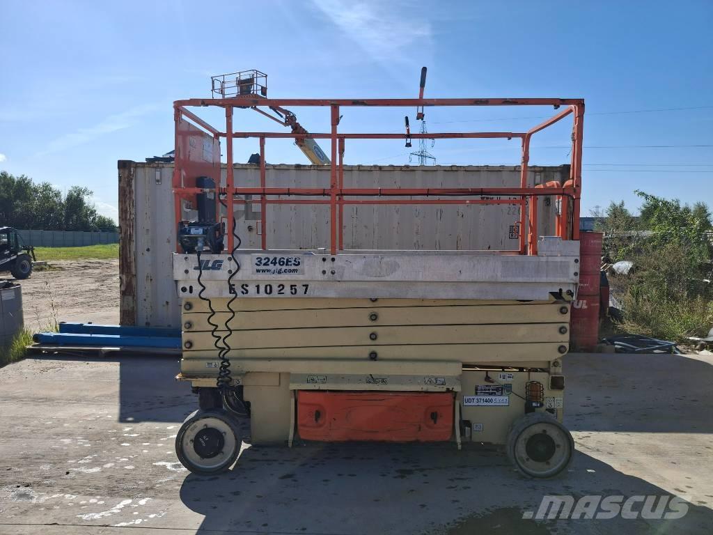 JLG 3246ES Nožnicové zdvíhacie plošiny