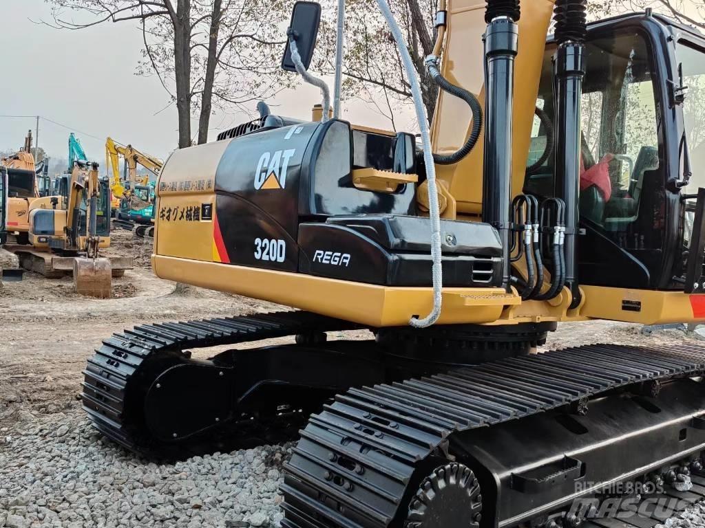 CAT 320 D Pásové rýpadlá