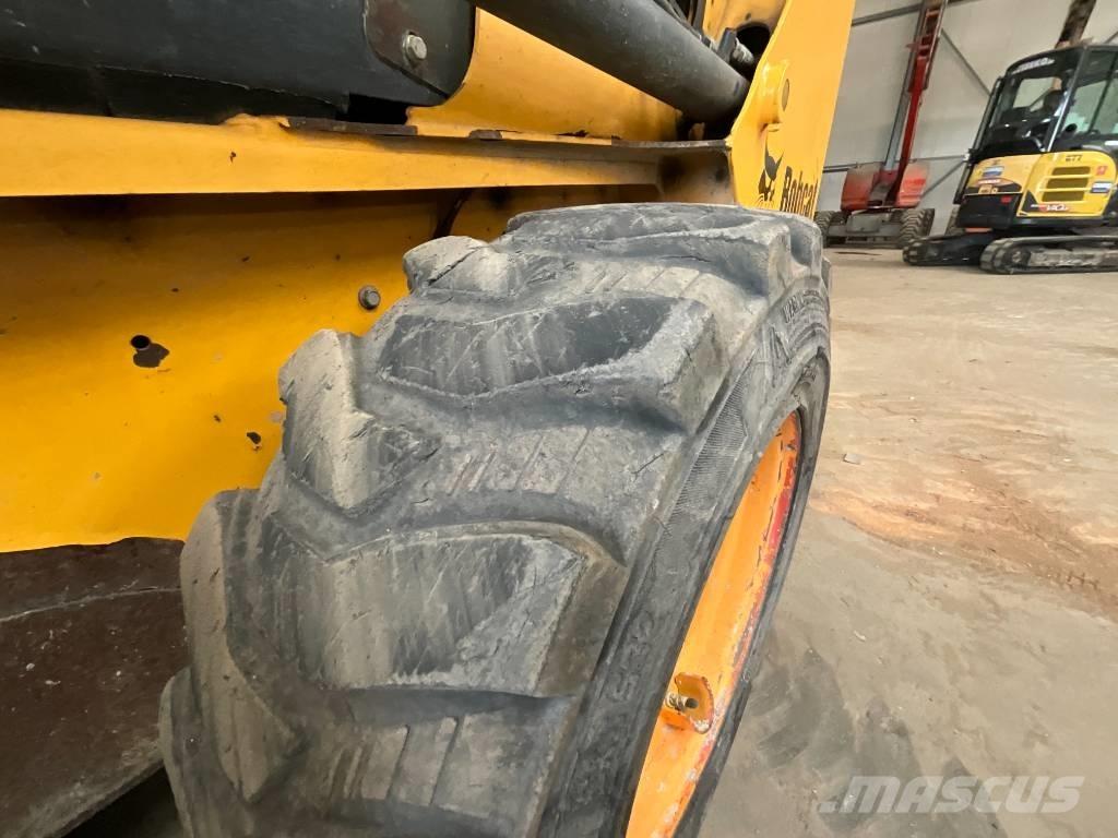 Bobcat S 450 Šmykom riadené nakladače