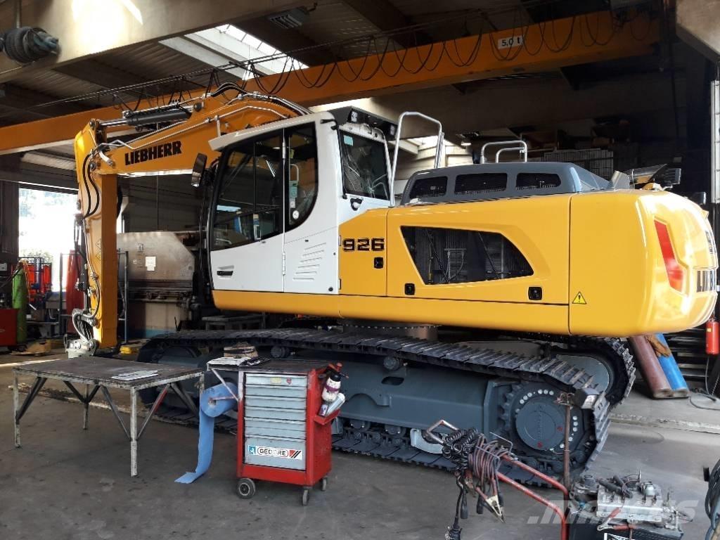 Liebherr R 926 LC Pásové rýpadlá