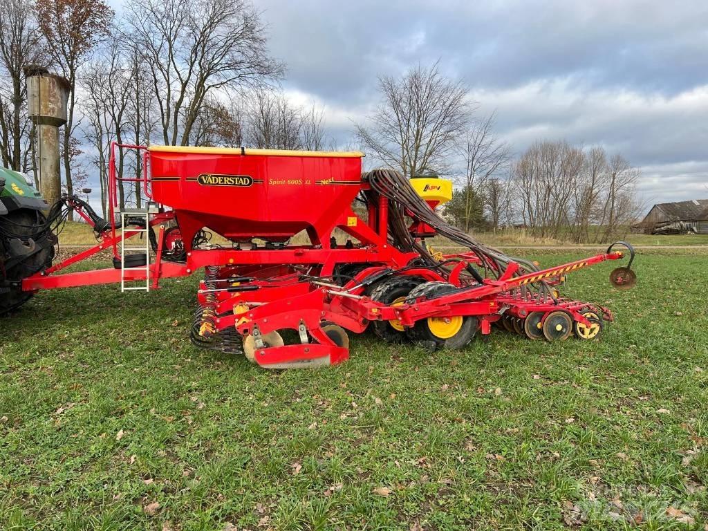 Väderstad Spirit600S Mechanické sejačky