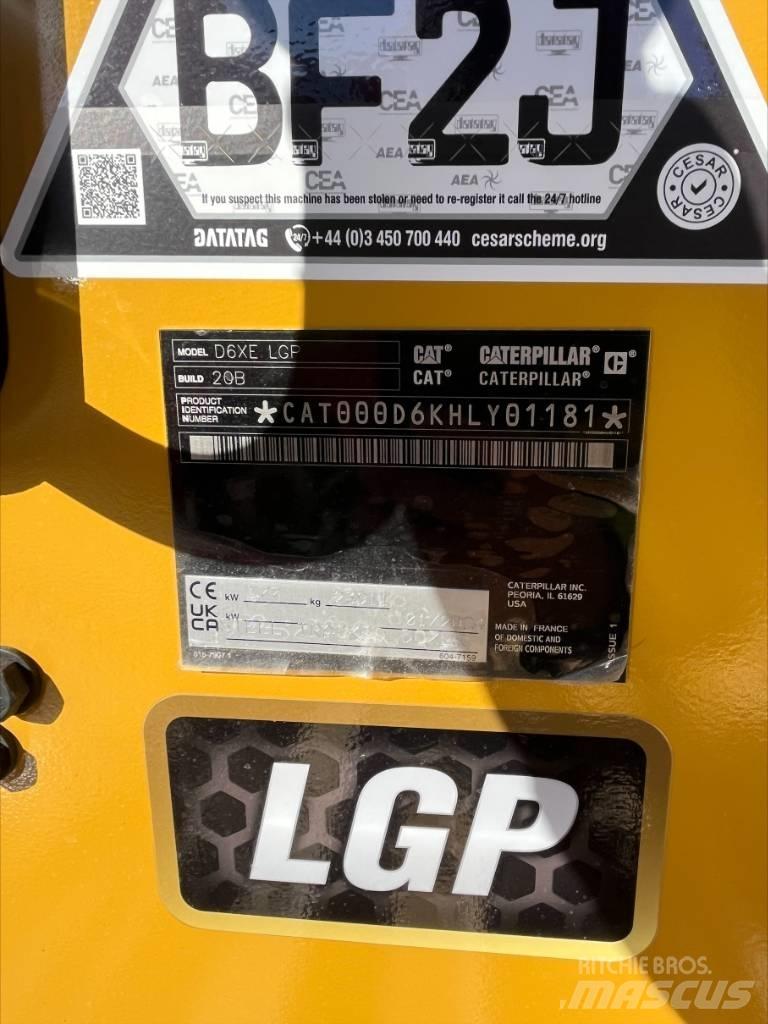 CAT D 6 XE LGP Pásové dozéry