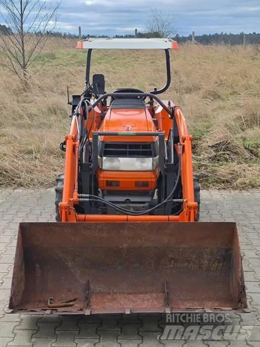 Kubota GL 25 Kompaktné traktory