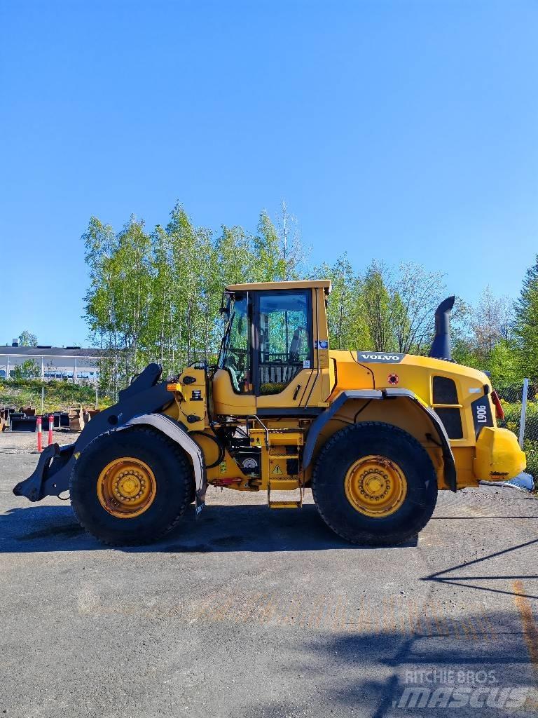 Volvo L 90 G Kolesové nakladače