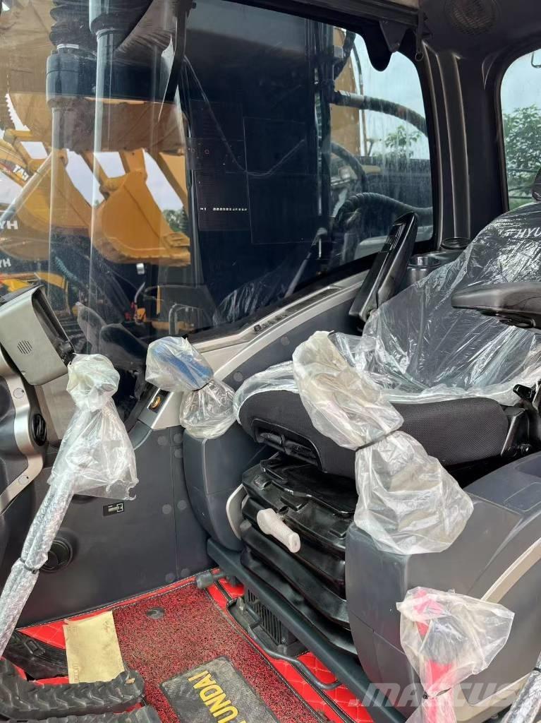 Hyundai R305LC-9T Pásové rýpadlá