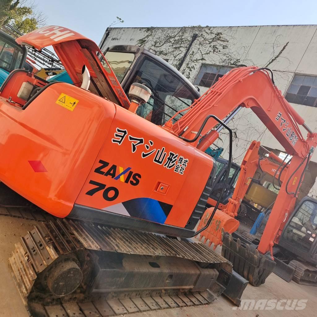 Hitachi ZX 70 Midi rýpadlá 7 t - 12 t