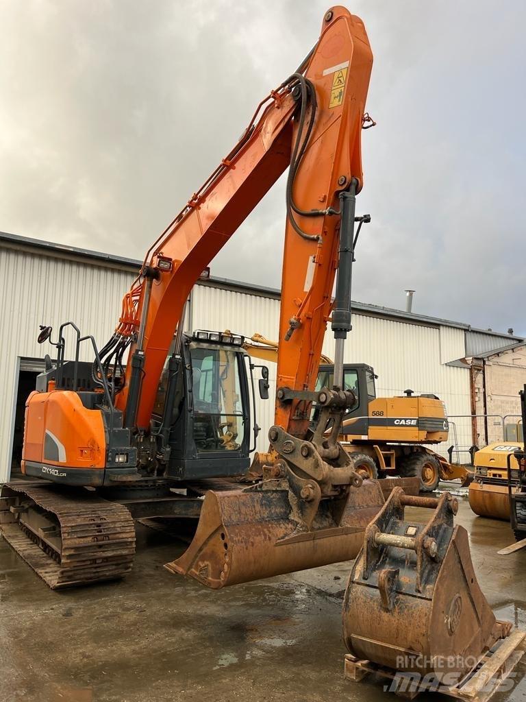 Doosan DX140 LCR Pásové rýpadlá