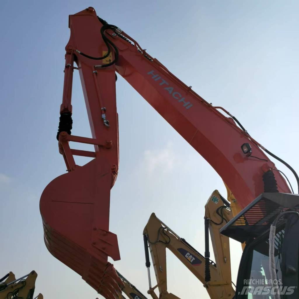 Hitachi ZX 200-3 G Pásové rýpadlá