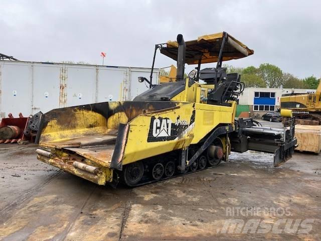 CAT AP 655 D Finišéry