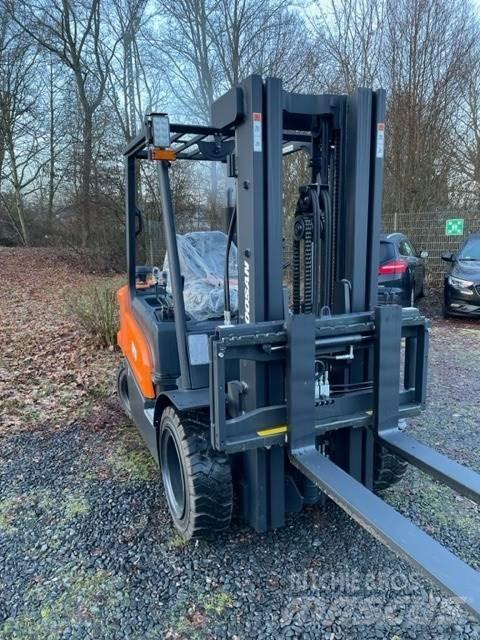 Doosan D30NXS Dieselové vozíky