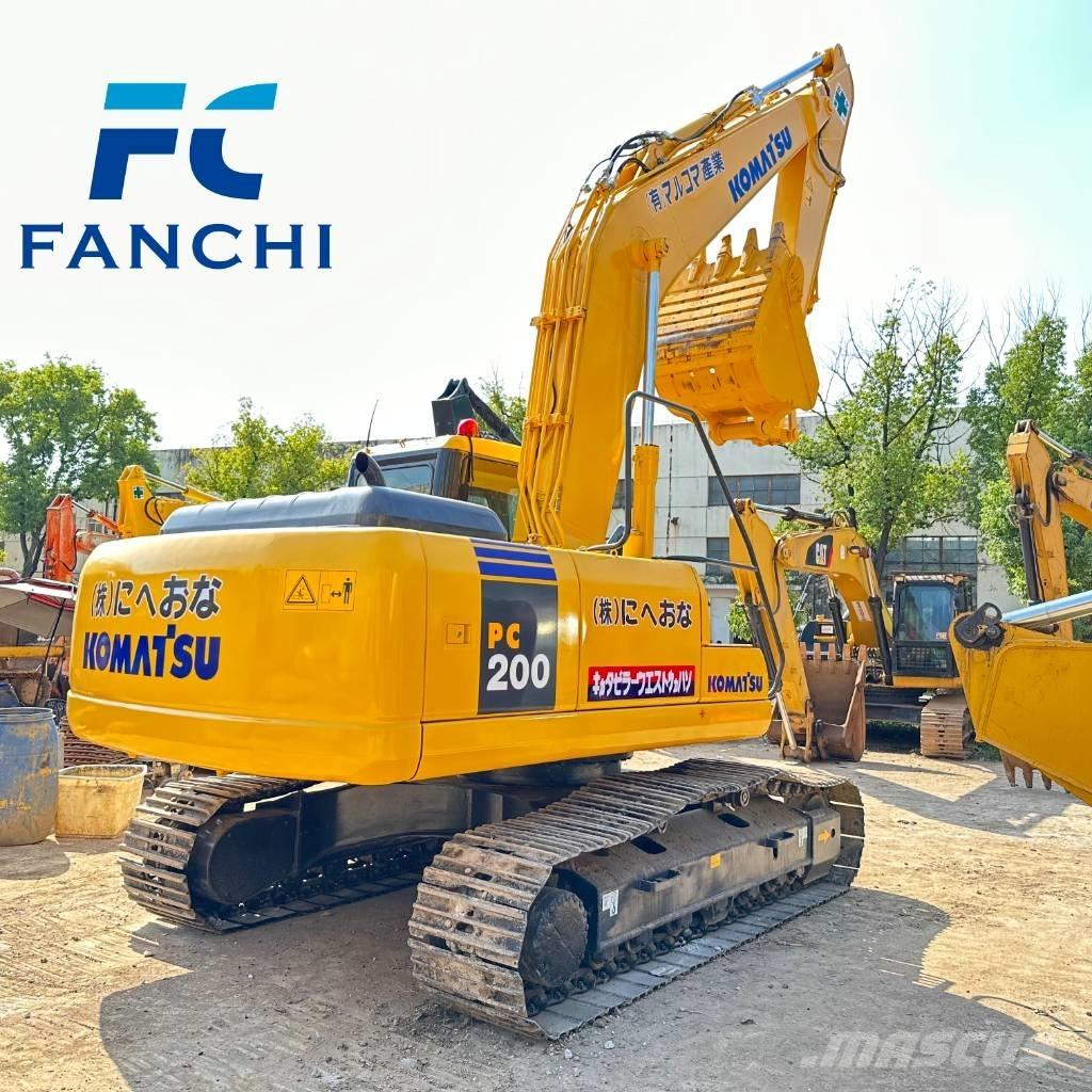 Komatsu PC 200-8 Pásové rýpadlá