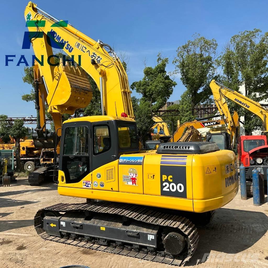 Komatsu PC 200-8 Pásové rýpadlá