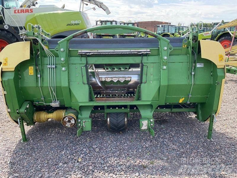 Krone BIG X 630 Samochodné kosačky