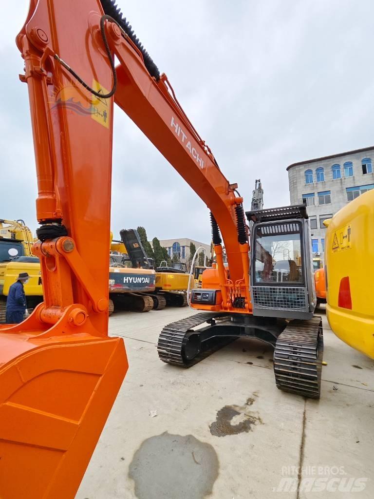 Hitachi EX 120 Pásové rýpadlá