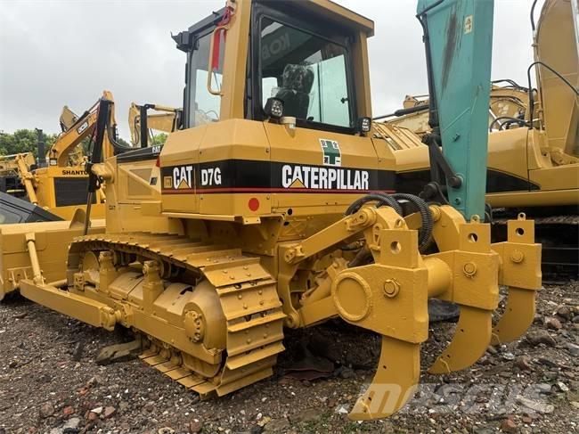 CAT D 7 G LGP Pásové dozéry