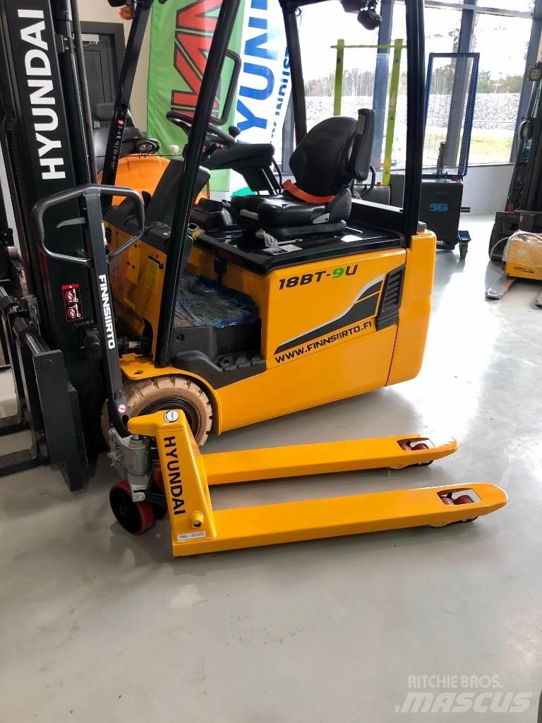 Hyundai 25HP Ručný paletový vozík