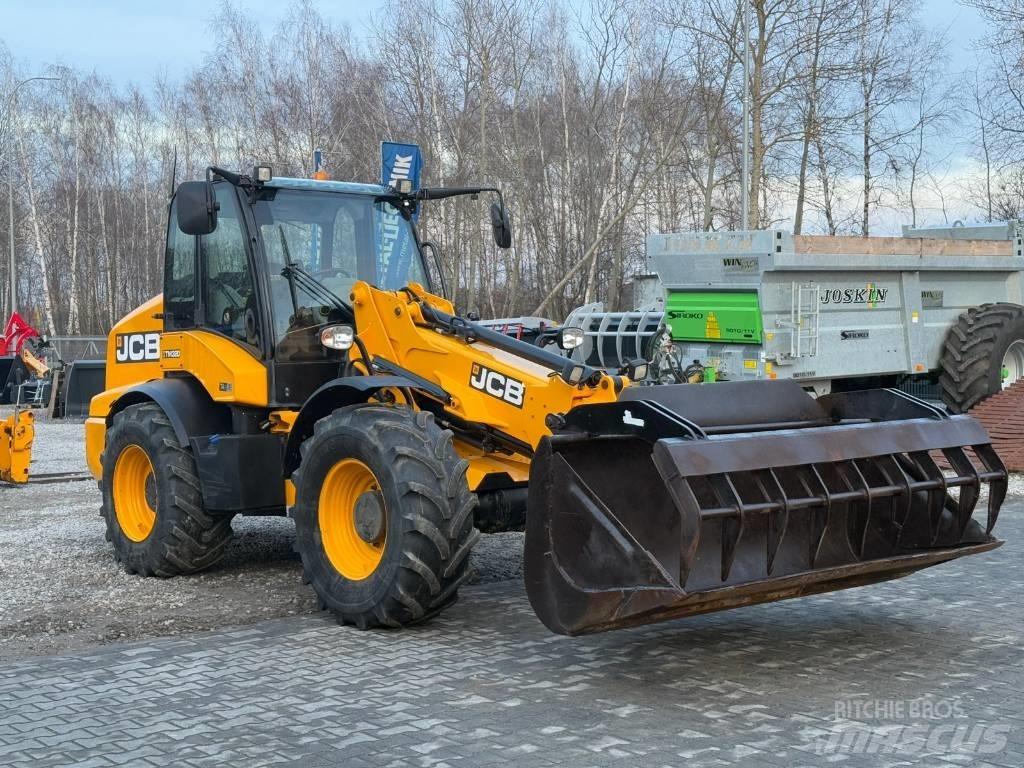 JCB TM 320 Teleskopické nakladače pre poľnohospodárstvo