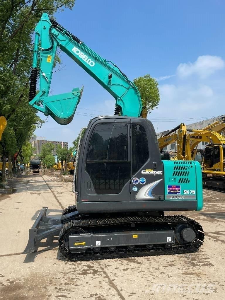 Kobelco SK 75 Mini rýpadlá < 7t