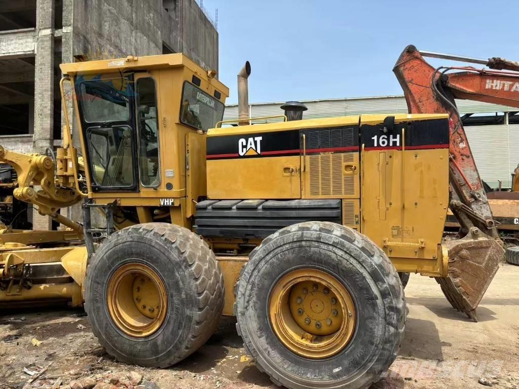 CAT 16 H Grejdery
