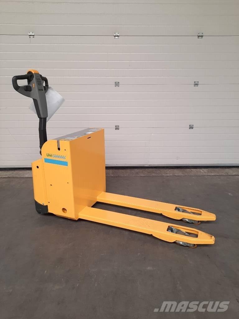 UniCarriers PLL200 Nízkozdvižný vozík
