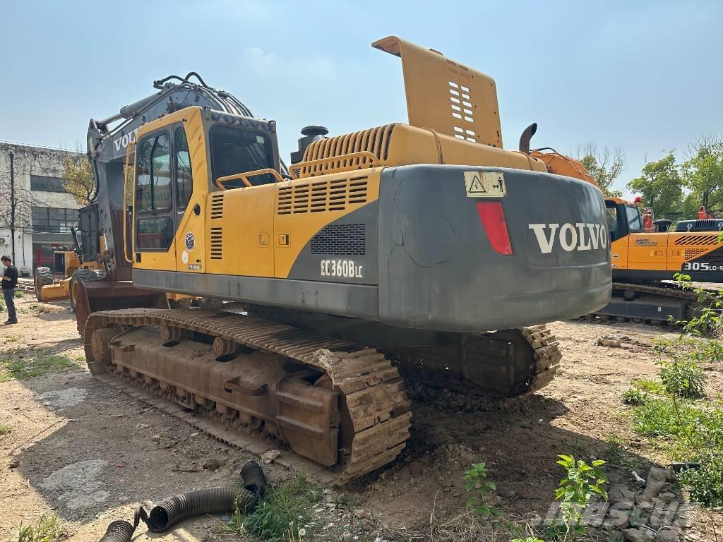 Volvo EC 360 Pásové rýpadlá