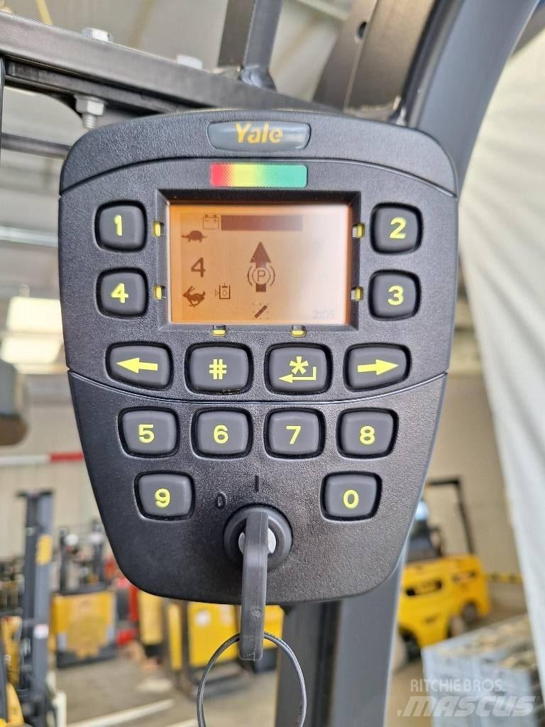 Yale ERP 30 VL Akumulátorové vozíky