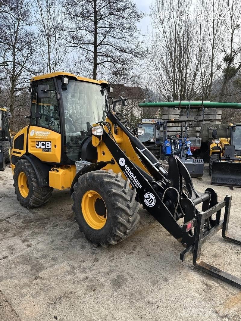 JCB 407 Kolesové nakladače