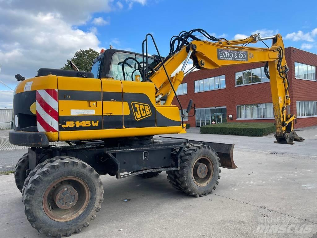 JCB JS 145 W Kolesové rýpadlá