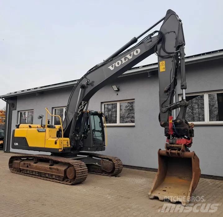Volvo EC 220 DL Pásové rýpadlá